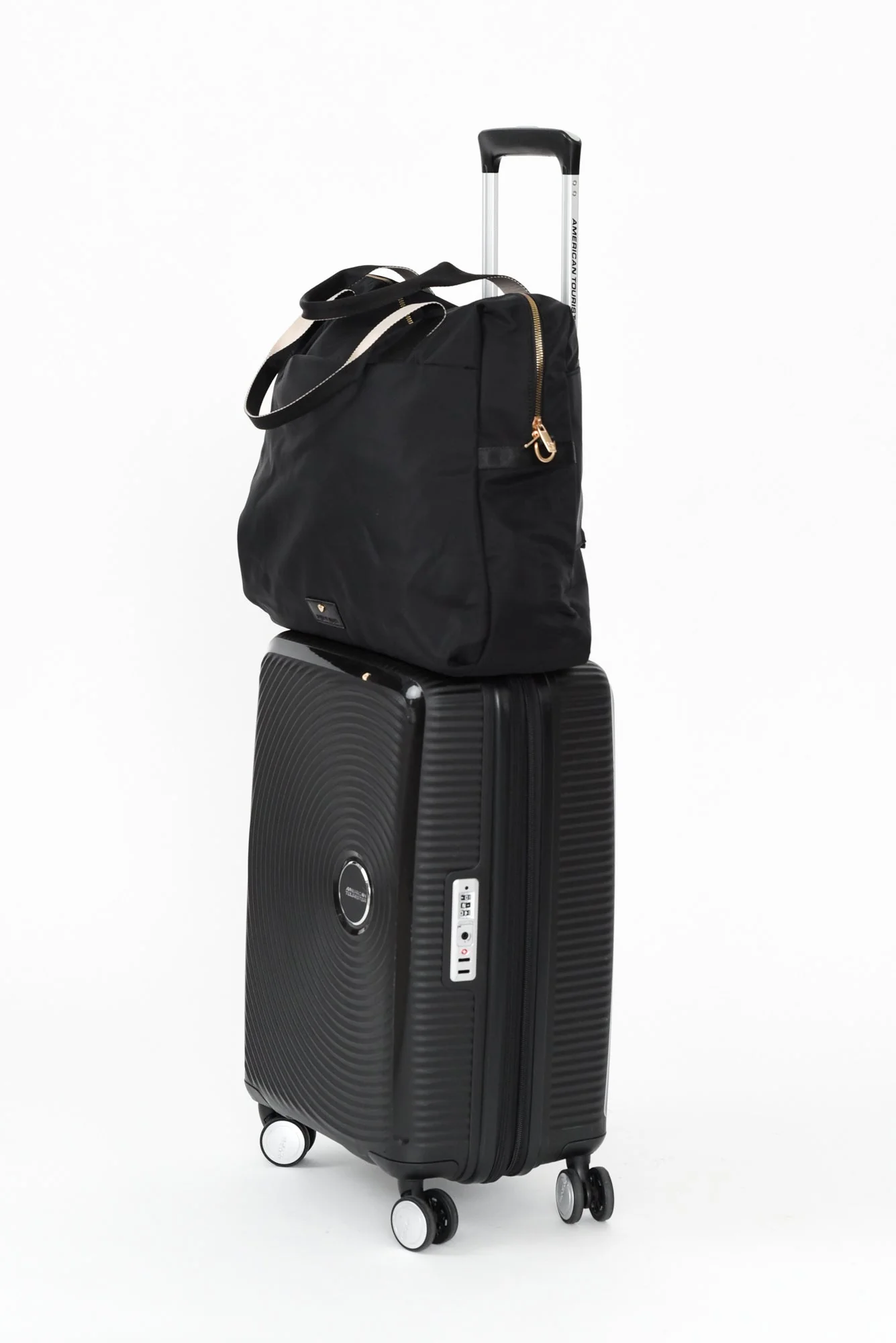 Facebook | Top 3 Travel Essentials